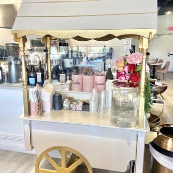 Cafe Lola - Cafes Near Me - Henderson, Nevada