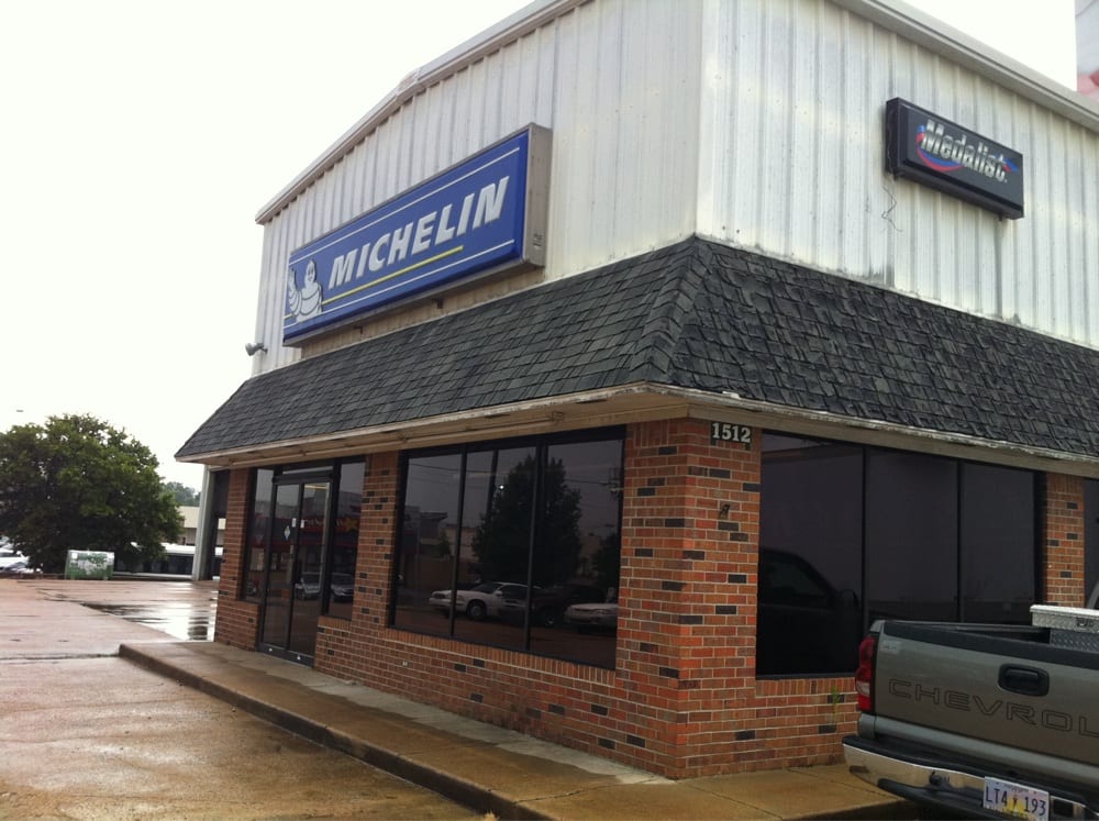 LOWNDES COUNTY RADIAL TIRE Updated September 2024 1512 Highway 45 N