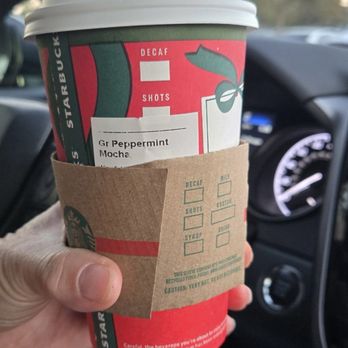 Starbucks - Coffee & Tea Near Me - Windermere, Florida Starbucks - Coffee & Tea Near Me - Windermere, Florida