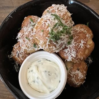 Karl Strauss Brewing Company - Duck Fat Pretzel Bites - Pubs Near Me - Costa Mesa, California Karl Strauss Brewing Company - Duck Fat Pretzel Bites - Pubs Near Me - Costa Mesa, California