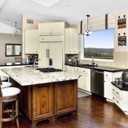 Humpherys Homes & Estates