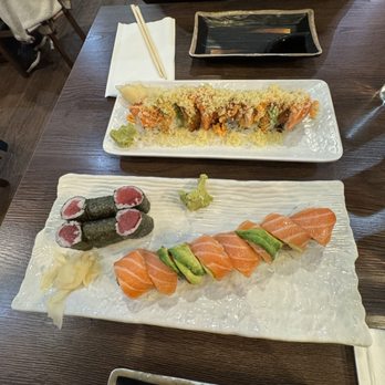 Araki Sushi - Mango Crunch (Top), Tekka Maki (Left), and Samurai Roll (Right) - Sushi Bars Near Me - Palo Alto, California Araki Sushi - Mango Crunch (Top), Tekka Maki (Left), and Samurai Roll (Right) - Sushi Bars Near Me - Palo Alto, California