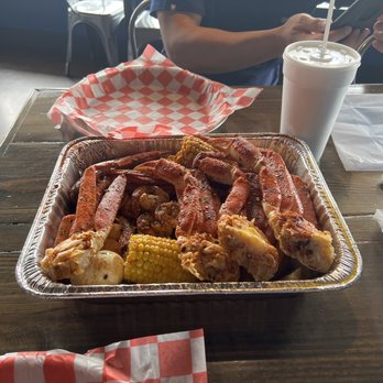Krab Kingz Seafood - Krab & Shrimp Platter - Seafood Near Me - St. Louis, Missouri