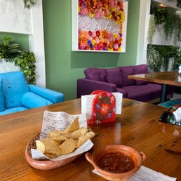 VIP ROOM