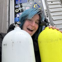 Michigan Adventure Diving & Dive Shop - Loved getting air here!
