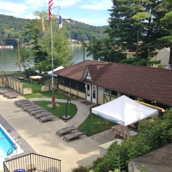 Lake Mohawk Pool - Teodoro's Grill - Swimming Pools Near Me - Byram Township, New Jersey
