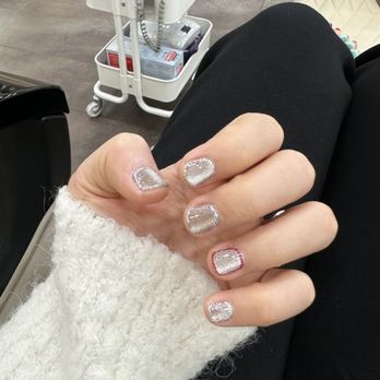 Maison Nail Spa - Nail Salons Near Me - Pasadena, California Maison Nail Spa - Nail Salons Near Me - Pasadena, California