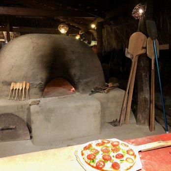 Jungle Pizza - Pizza Near Me - Zihuatanejo, GRO