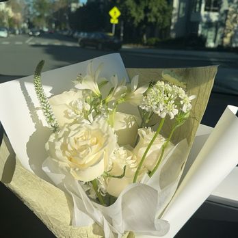 First Bouquet Cottage - This bouquet costs $79, high value of money - Florists Near Me - Santa Clara, California First Bouquet Cottage - This bouquet costs $79, high value of money - Florists Near Me - Santa Clara, California