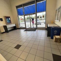 United States Postal - Plenty of unused space. Why no supplies for paying customers?  So so dirty and disheveled.  Jupiter Postmaster should be ashamed.