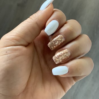 Q Nails & Spa - White and gold hard gel - Nail Salons Near Me - Henderson, Nevada Q Nails & Spa - White and gold hard gel - Nail Salons Near Me - Henderson, Nevada