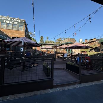 Burger Deck - Outdoor Dining Area - Burgers Near Me - San Diego, California