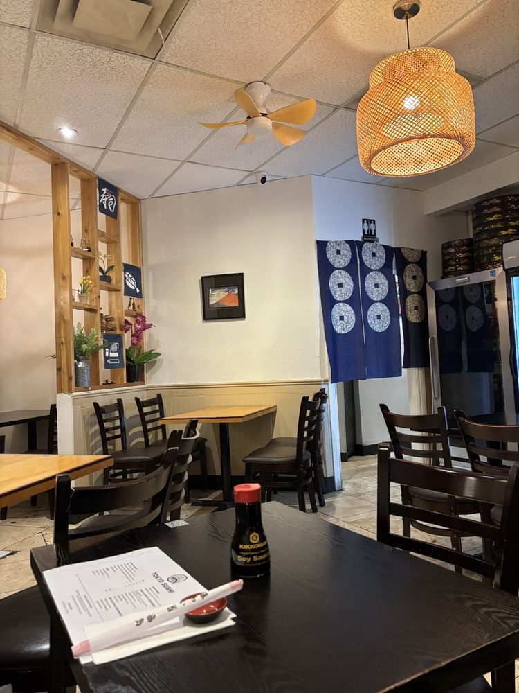Tokyo Sushi