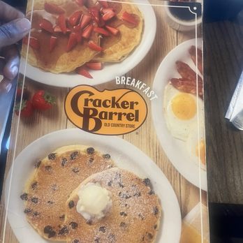 Cracker Barrel Old Country Store - American Near Me - Concord, North Carolina