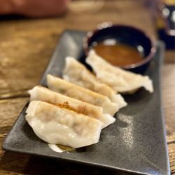 Sakai Ramen - Gyoza.