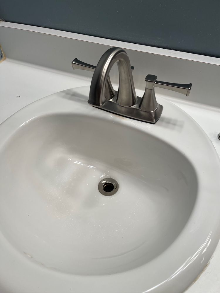 Slide of Avanti Plumbing and Drain Experts