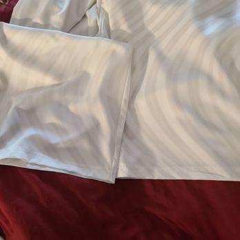 Luz Alterations & Repairs - Slacks hemmed - Sewing & Alterations Near Me - San Antonio, Texas Luz Alterations & Repairs - Slacks hemmed - Sewing & Alterations Near Me - San Antonio, Texas