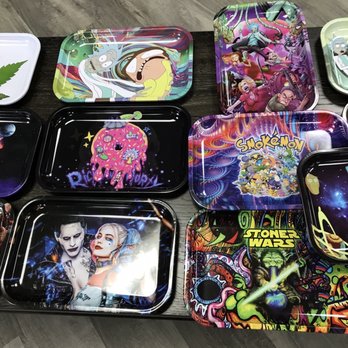 Zero G Vape & Smoke - Fun Pop Culture separating platters - Head Shops Near Me - Spring Hill, Florida