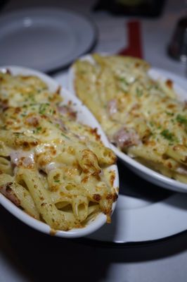 FARM TO BURGER by null