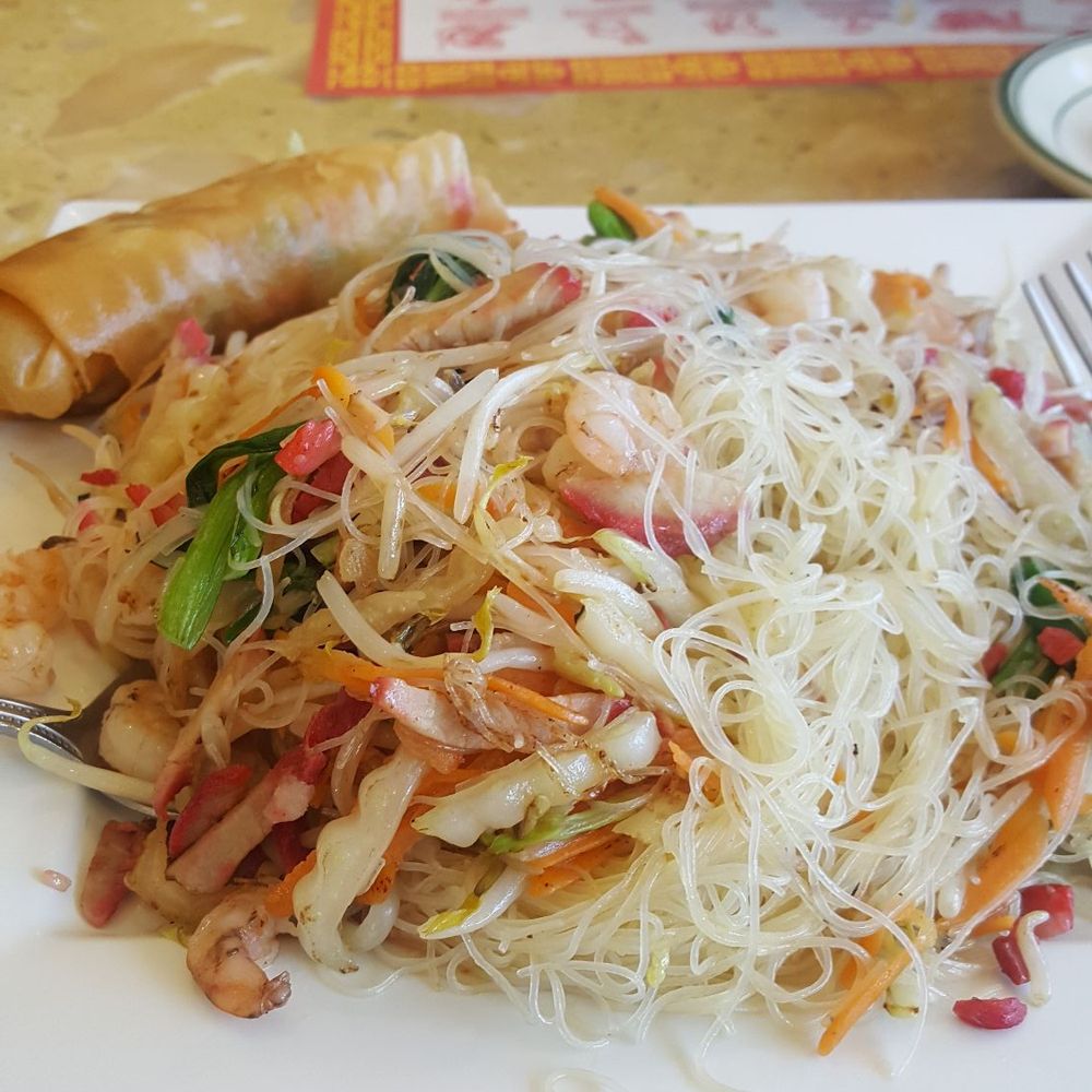 Canton Chinese Restaurant - Cantonese style noodles $9.50 (no egg) - Chinese Near Me - Richardson, Texas