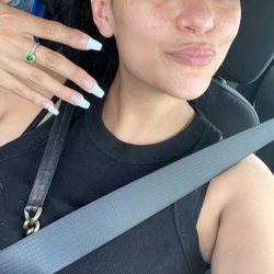 user provided Davi Nails photo