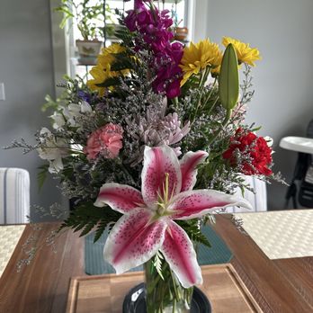 The Flower Man - Florists Near Me - Olathe, Kansas