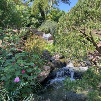 Chicago Botanic Garden - Waterfall Garden - Botanical Gardens Near Me - Glencoe, Illinois Chicago Botanic Garden - Waterfall Garden - Botanical Gardens Near Me - Glencoe, Illinois