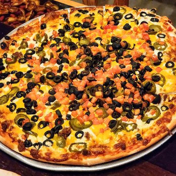 Village Pizza & Pub - Pizza Near Me - Elgin, Illinois
