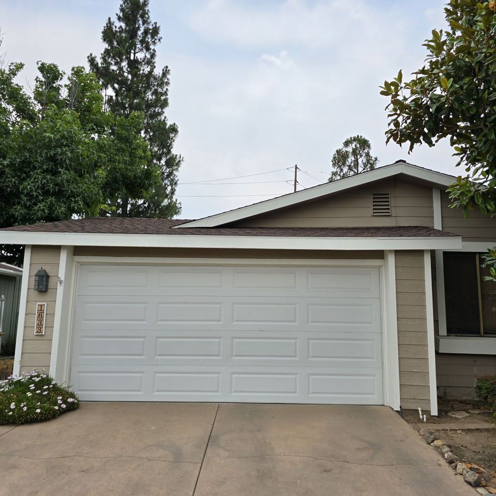 The Mobile Home Doctors - 2nd day finalized, paint matched and even helped garage to straighten back. - Mobile Home Repair Near Me - Gardena, California