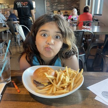 kitchen747 - Kids burger - Pizza Near Me - Roseville, California