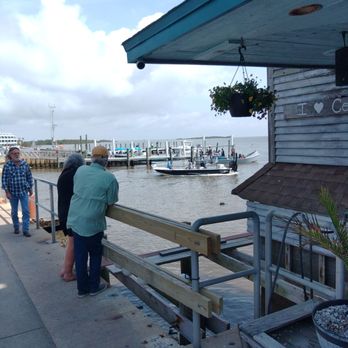 29 North - @entrance - Seafood Near Me - Cedar Key, Florida