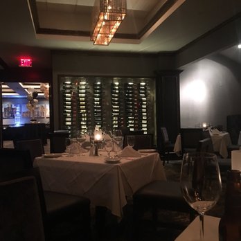 Ruth's Chris Steak House - Steakhouses Near Me - Troy, Michigan