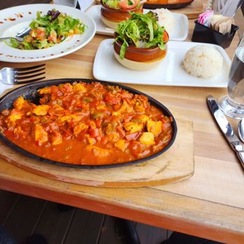 A Cherry Restaurant - Sauteed chicken with onions and pepper - Mediterranean Near Me - Brooklyn, New York