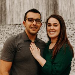 Brushes and Roses - Engagement photo