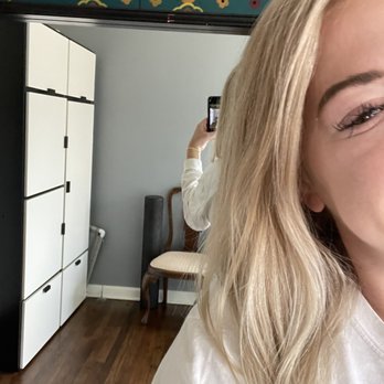 Salon Vo - Happy beautiful and healthy blonde! - Hair Salons Near Me - Denver, Colorado