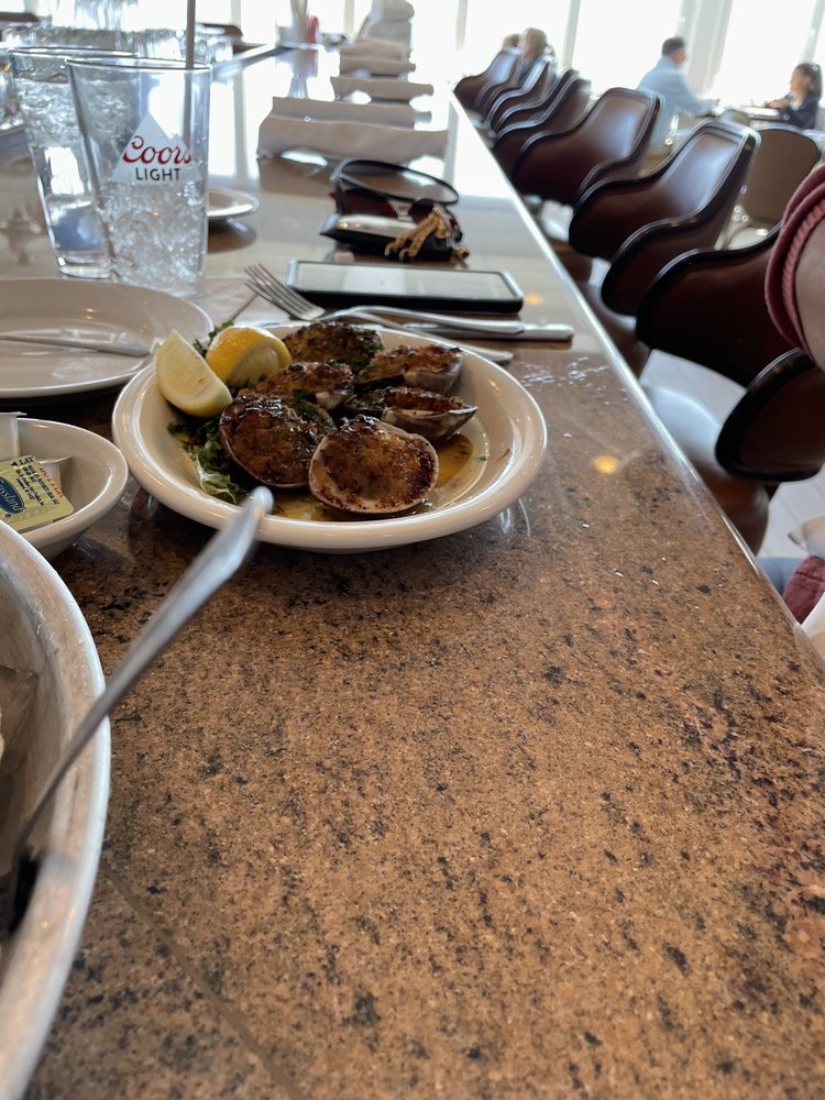 LOMBARDI’S ON THE BAY 194 Photos & 369 Reviews Italian 600 S