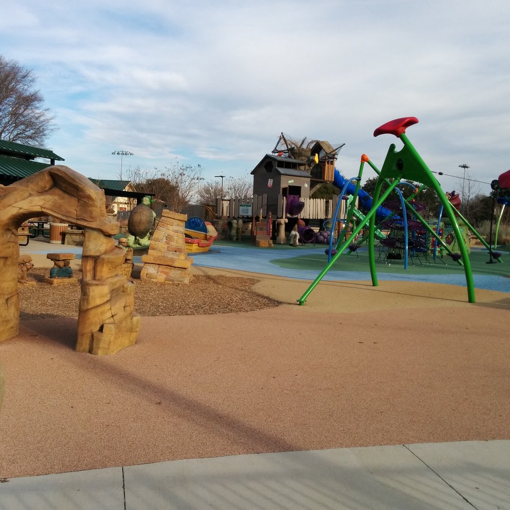 Fun for all ages. Close to Horseshoe Trail. Fun for all ages. Close to Horseshoe Trail.