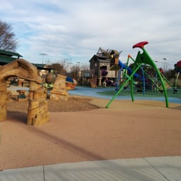 Fun for all ages. Close to Horseshoe Trail.