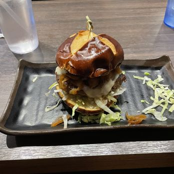 Basement Burger Bar - Pretzel bun burger with mushrooms and onions - American Near Me - Detroit, Michigan Basement Burger Bar - Pretzel bun burger with mushrooms and onions - American Near Me - Detroit, Michigan