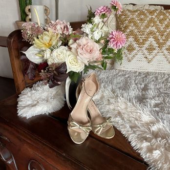 BLOOMS design house - Florists Near Me - Oceanside, California