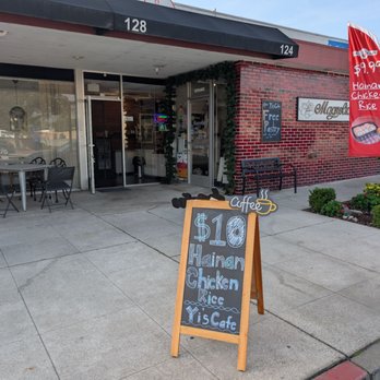 Yi's Cafe - exterior - Coffee & Tea Near Me - Arcadia, California