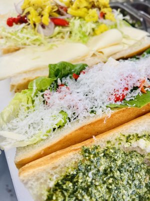 Uncle Paulie's Deli by null