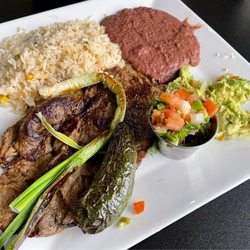El Sabor de mi Tierra - Restaurante Salvadoreño - Carne Deshilada @ColumbusFoodDude
