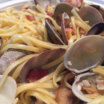 Fiat Cafe - Linguini Fini Psata - Italian Near Me - New York, New York Fiat Cafe - Linguini Fini Psata - Italian Near Me - New York, New York