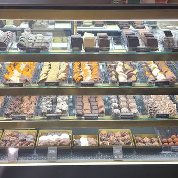 Diamond Head Chocolate - More chocolate - Chocolatiers & Shops Near Me - Waipahu, Hawaii