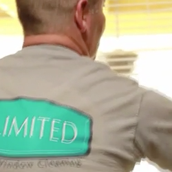 An Unlimited Blind & Window Cleaning