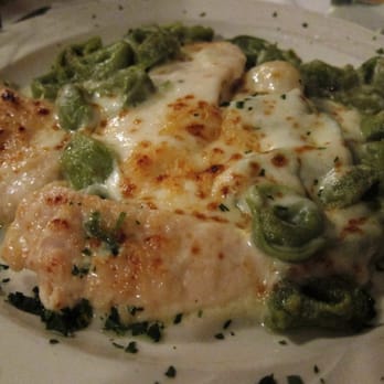 Pizzaioli - spinach tortellini with chicken in jalapeno alfredo sauce (how it usually comes- with mozarella topping)" - Italian Near Me - Chino, California Pizzaioli - spinach tortellini with chicken in jalapeno alfredo sauce (how it usually comes- with mozarella topping)" - Italian Near Me - Chino, California