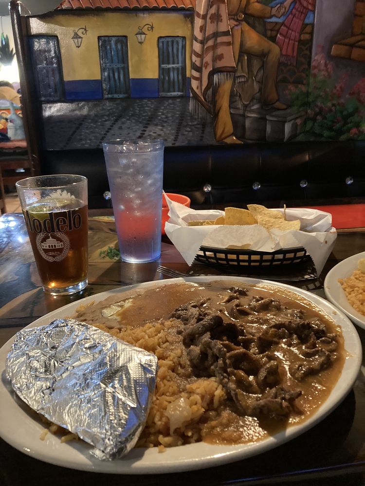 Pina Fiesta Mexican Grill