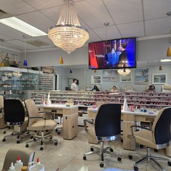 Jade Nails Skin - Work stations - Nail Salons Near Me - Apopka, Florida Jade Nails Skin - Work stations - Nail Salons Near Me - Apopka, Florida
