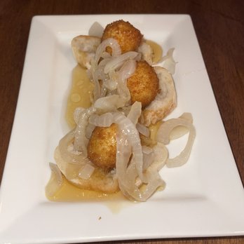 Toro Kitchen + Bar - Queso de cabra frito - Tapas Bars Near Me - San Antonio, Texas Toro Kitchen + Bar - Queso de cabra frito - Tapas Bars Near Me - San Antonio, Texas